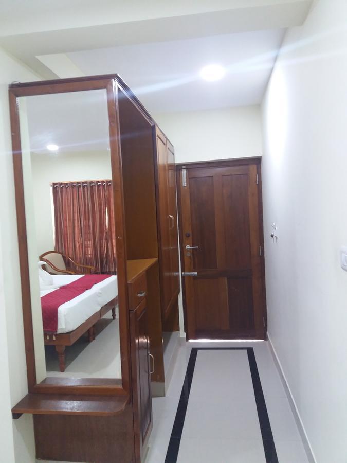 Travancore Island Resort Thiruvananthapuram Eksteriør billede
