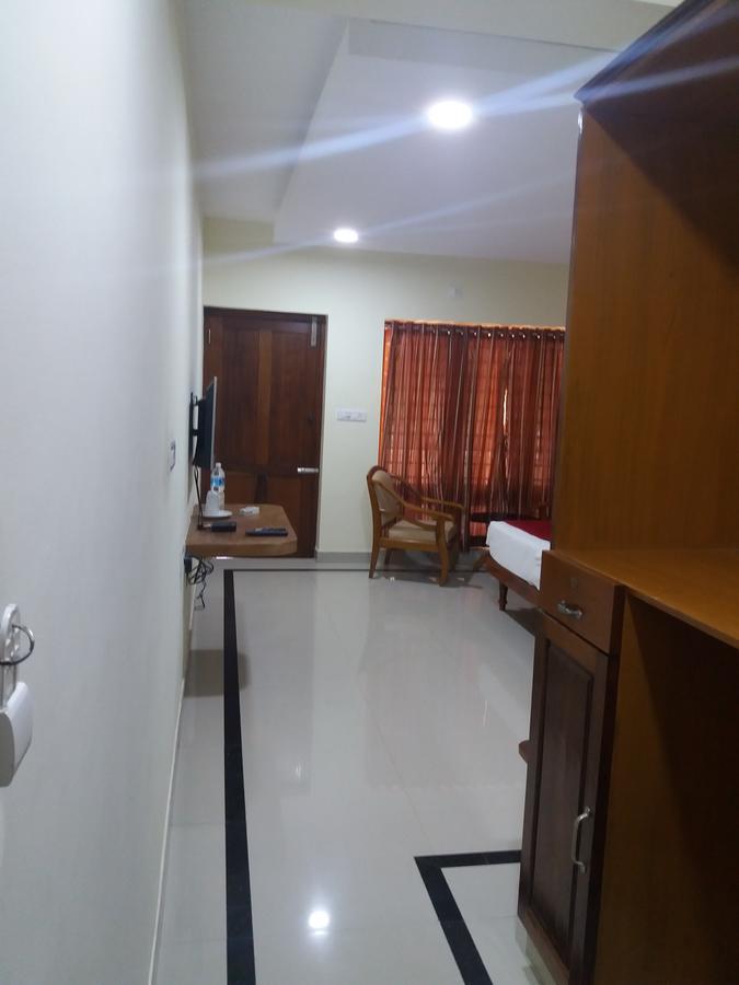 Travancore Island Resort Thiruvananthapuram Eksteriør billede