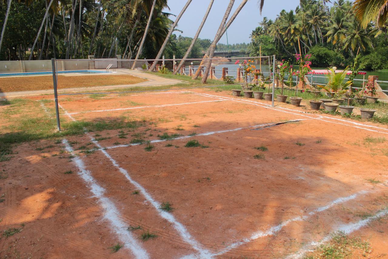 Travancore Island Resort Thiruvananthapuram Eksteriør billede