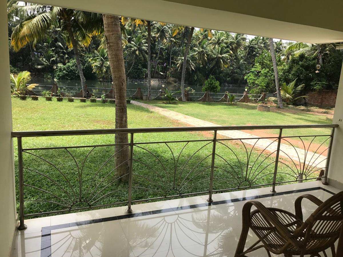 Travancore Island Resort Thiruvananthapuram Eksteriør billede