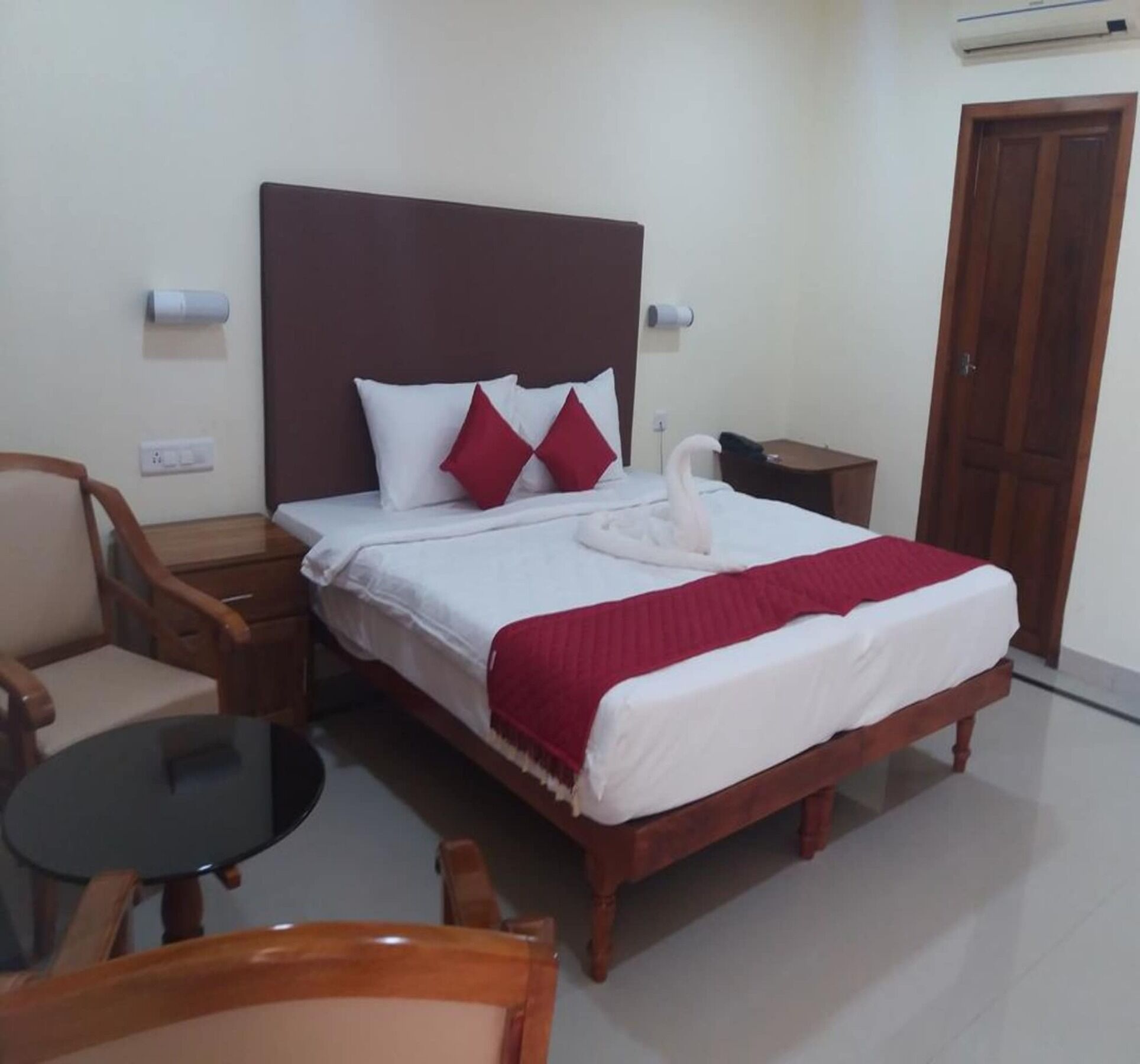Travancore Island Resort Thiruvananthapuram Eksteriør billede